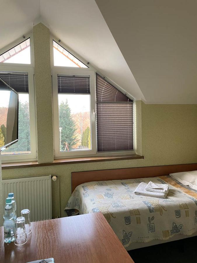 Hotel Sens Mierzyn  Екстериор снимка
