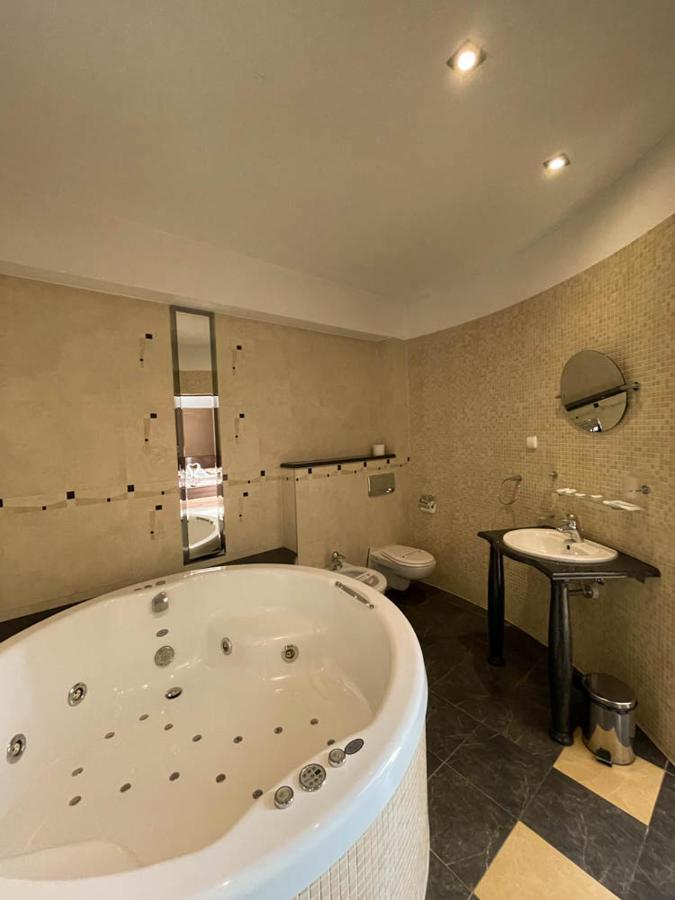 Hotel Sens Mierzyn  Екстериор снимка